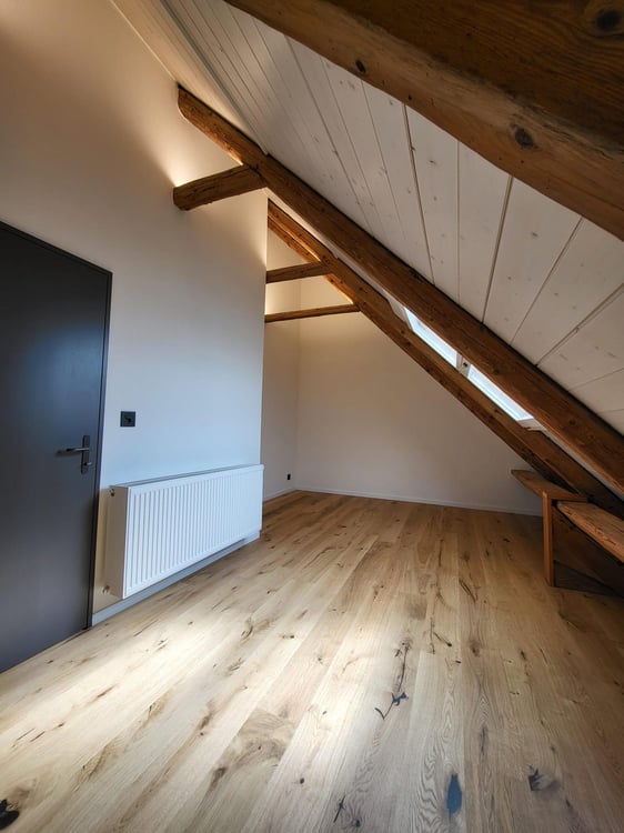 Magnifique 5.5 pièces en duplex à Courtételle 6