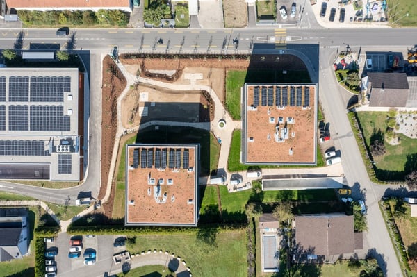 Très bel appartement 2,5 pces de haut standing 16