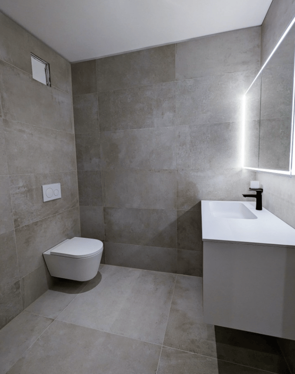 Très bel appartement 2,5 pces de haut standing 13