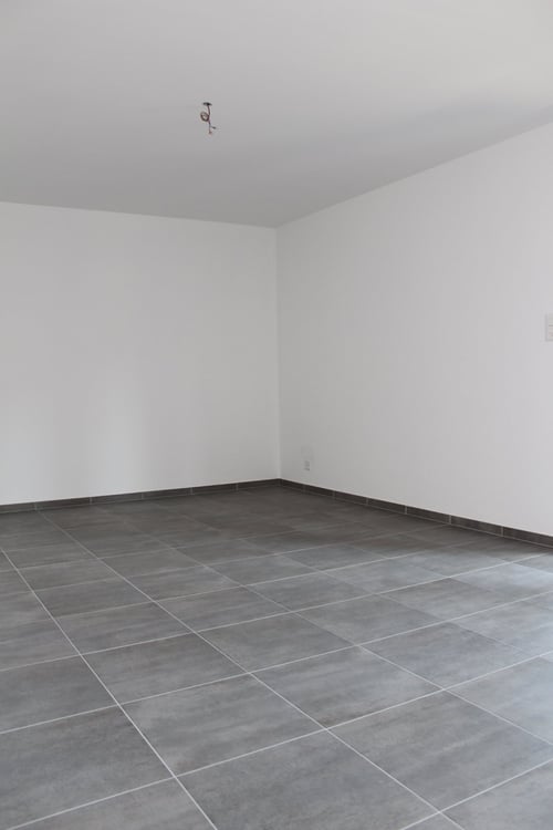 Appartement de 4.5 pièces lumineux avec balcon à Courfaivre 11