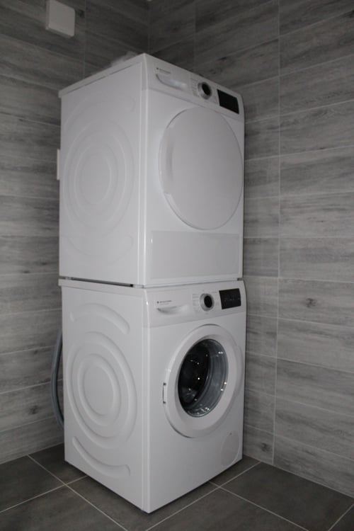 Appartement de 4.5 pièces lumineux avec balcon à Courfaivre 9