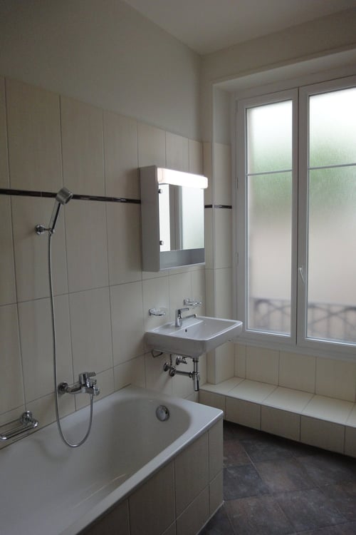 Charmant appartement de 6 pièces avec balcon à Lausanne 7