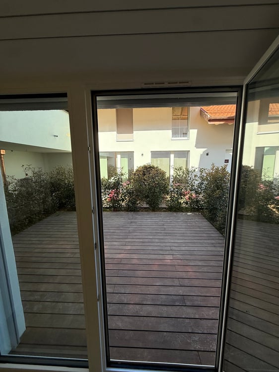 Charmant studio meublé avec terrasse 3