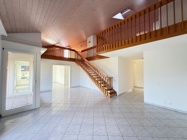 Très grand duplex de 4 pièces avec vue lac 4