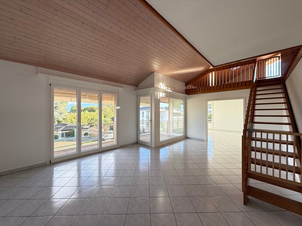 Très grand duplex de 4 pièces avec vue lac 3