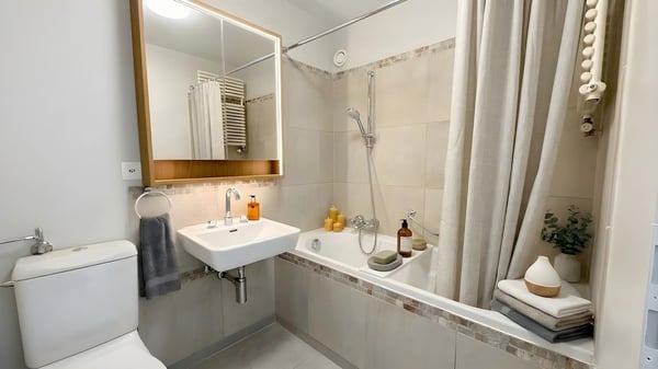 Rare à Rolle – Élégant Appartement de 4.5 pièces en première ligne du lac, vue panoramique 7