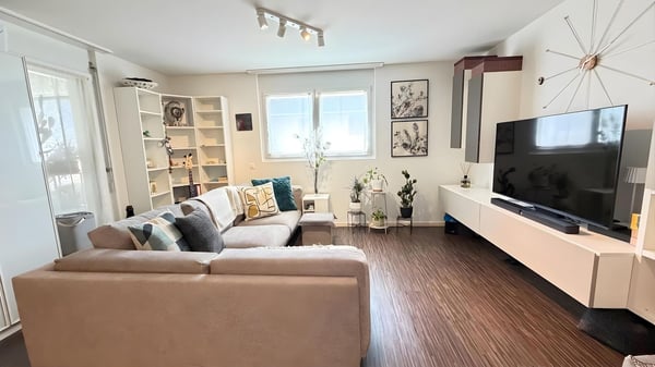 Moderno appartamento di 3,5 camere 1