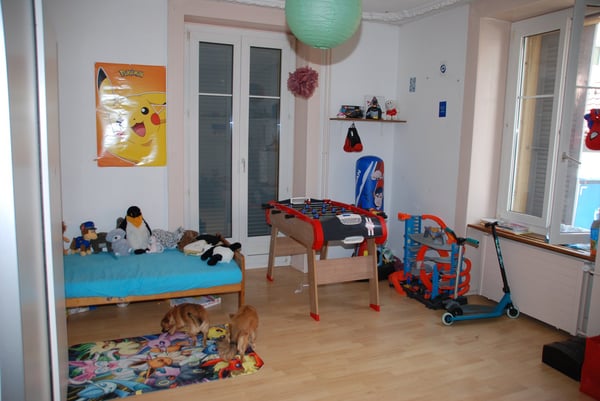 Immeuble Locatif à Peseux de 3 appartements, local commercial et garages 11