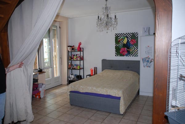 Immeuble Locatif à Peseux de 3 appartements, local commercial et garages 9