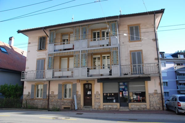 Immeuble Locatif à Peseux de 3 appartements, local commercial et garages 1