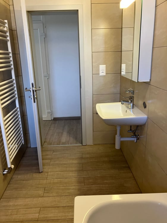 Élégant Appartement de 3.5 pièces à louer au coeur de Delémont 2