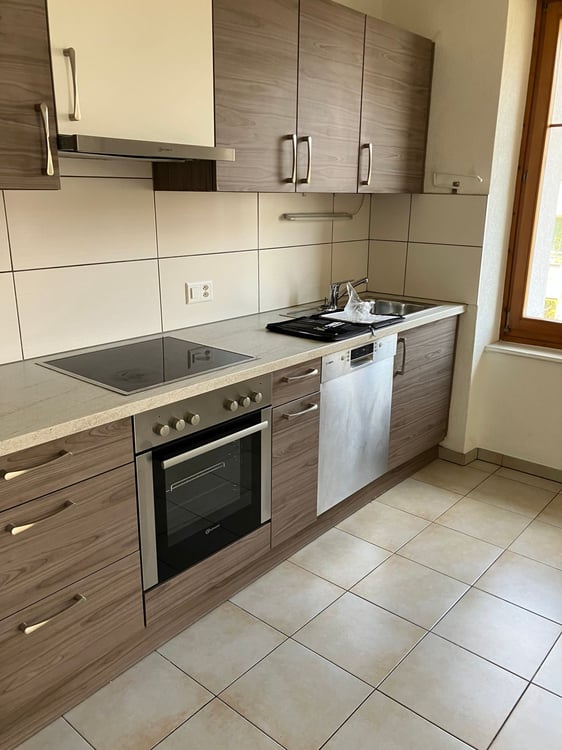 Élégant Appartement de 3.5 pièces à louer au coeur de Delémont 4