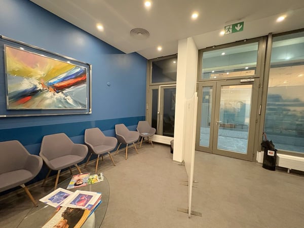 Surface commerciale à Montreux - Opportunité rare avec un rendement attractif 2