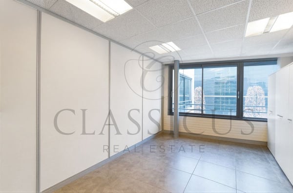 Grande surface de bureaux au 2ème étage - 320 m² - Genève Plainpalais 11
