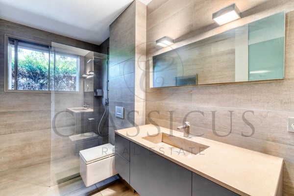 Une maison de famille rare avec jardin, bassin de nage et env. 610 m² utiles 11