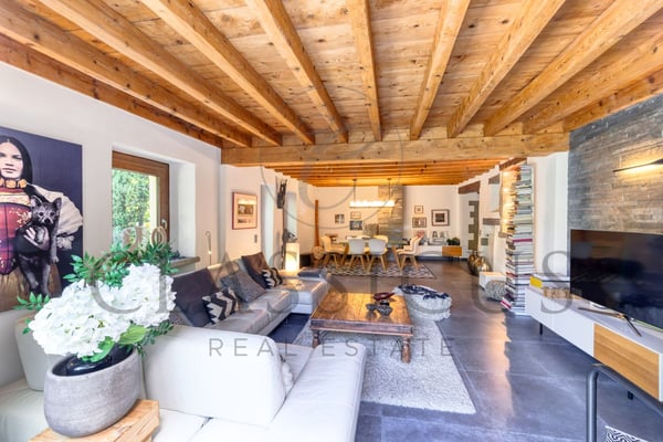 Maison de caractère XVIIIe - 330 m², jardin arboré & terrasse jacuzzi à Aire-la-Ville 1