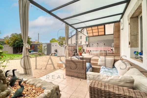 Ensemble villageois de charme avec revenu accessoire et jardin confidentiel 3