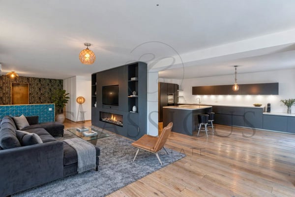 Maison contemporaine avec piscine et rooftop jacuzzi vue lac 2