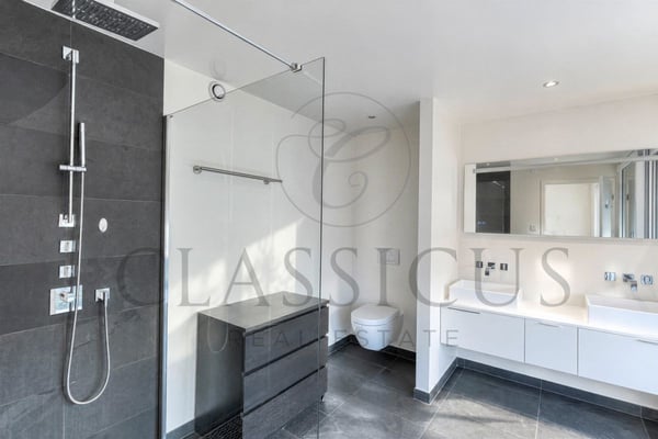 Maison contemporaine avec piscine et rooftop jacuzzi vue lac 7