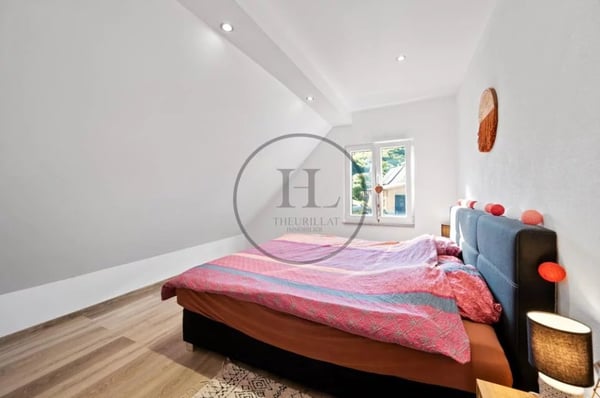 Building/ Rental house with 3 apartments 7