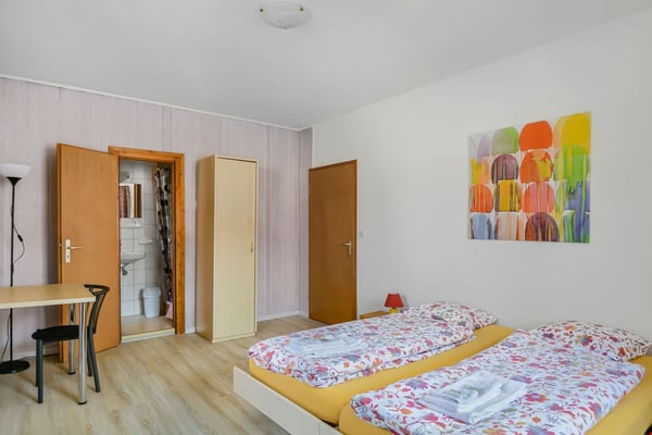 Hôtel-restaurant à Courgenay 8