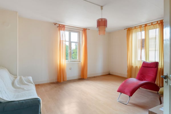 Grande maison de village de 2.5 pièces avec locaux annexes à Bonfol 6