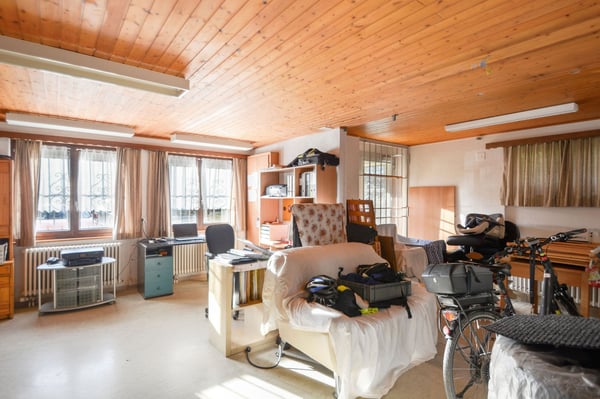 Maison de village de 2.5 pièces à Fahy 12