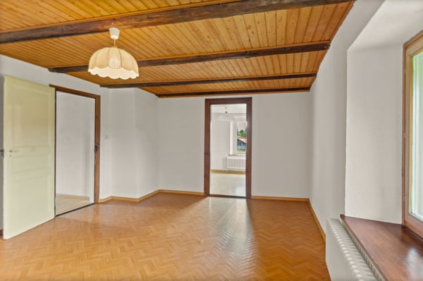 Charmante maison de village de 2.5 pièces à Coeuve 10