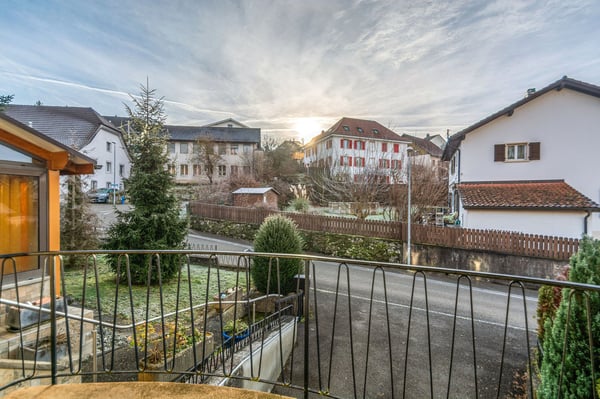 Spacieuse maison individuelle de 7.5 pièces à Fontenais 12