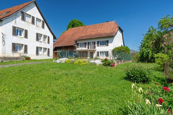 Maison de village de 6.5 pièces avec rural à Montignez 1