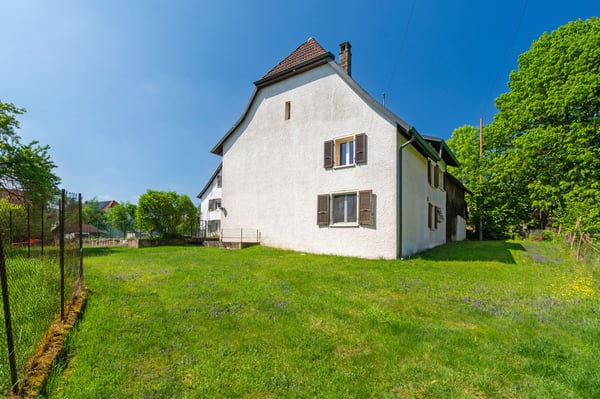 Maison de village de 6.5 pièces avec rural à Montignez 12