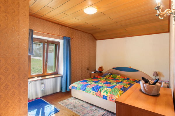 Spacieuse maison individuelle de 10 pièces à Lugnez 7