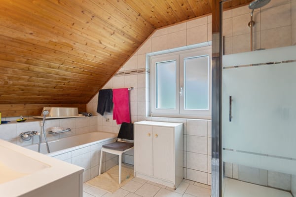 Confortable maison individuelle de 6.5 pièces à Chevenez 11