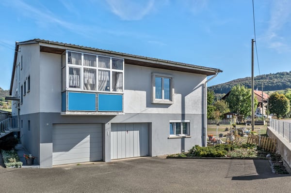Confortable maison mitoyenne de 7 pièces à Courgenay 1