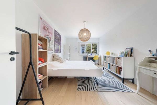 Appartement de 1.5 pièces entièrement rénové dans un quartier calme. 3