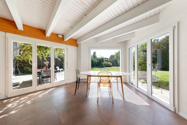 Élégante maison jumelle offrant espace et quiétude 4