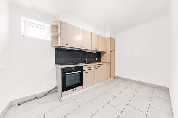 Immeuble de rendement à Rolle 12