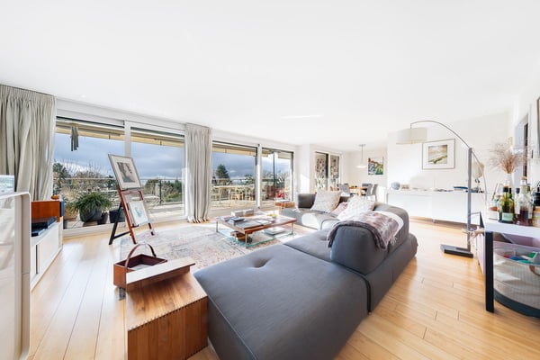 Spacieux 1.5 pièces à La Conversion avec magnifique terrasse plein SUD 1