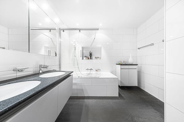 Spacieux 1.5 pièces à La Conversion avec magnifique terrasse plein SUD 7