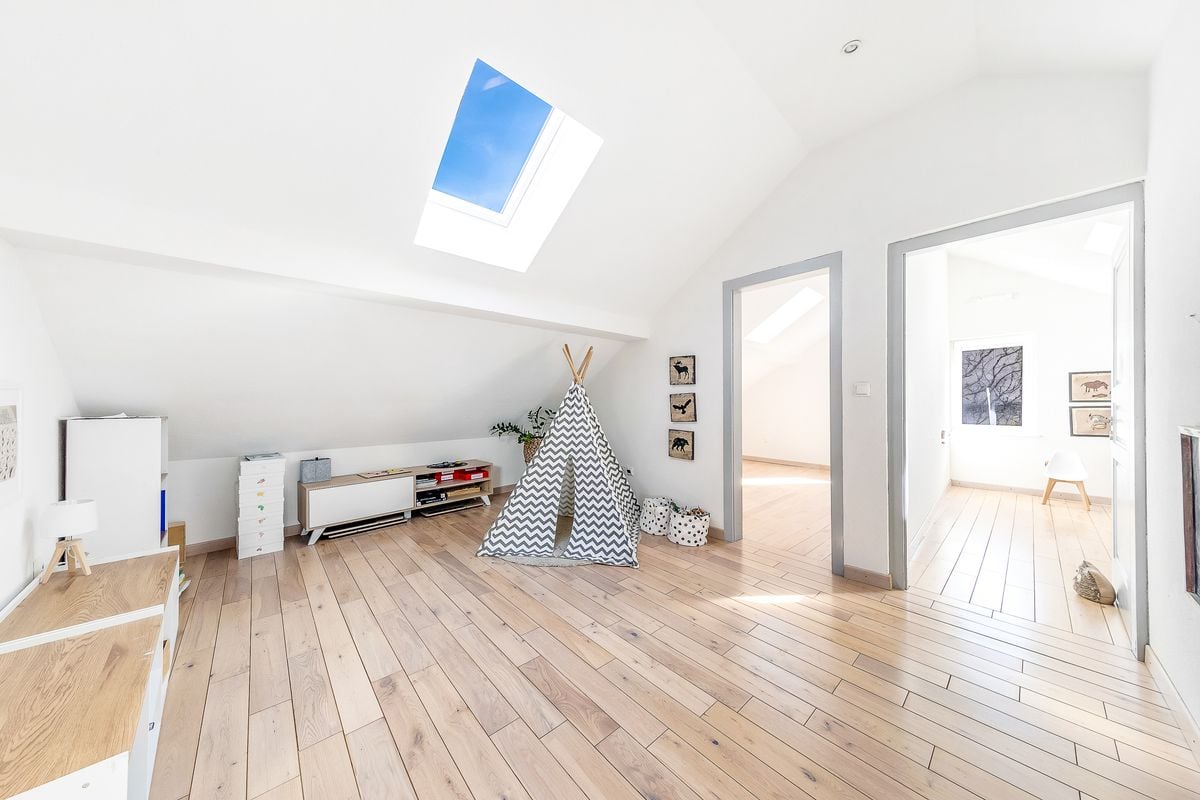 Immobilie in Valeyres-sous-rances - Exklusivität - Einzelhaus komplett renoviert mit großem Atelier und Garage - Bild 11