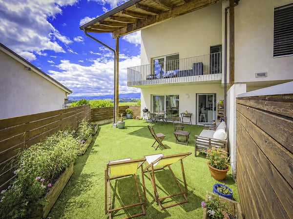 Appartement lumineux avec vue sur la nature et échappée sur le lac 8