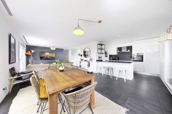 Appartement lumineux avec vue sur la nature et échappée sur le lac 2