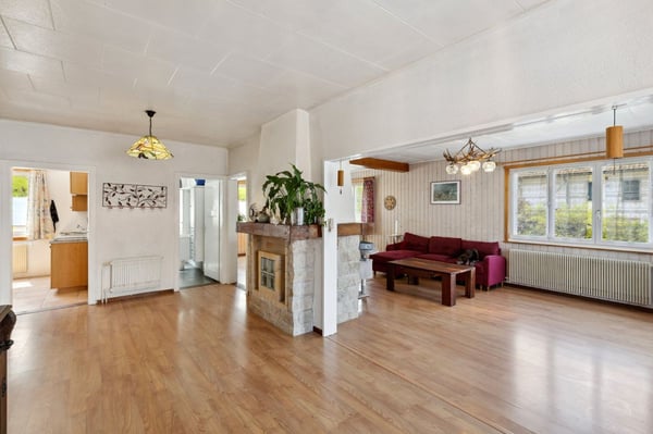 Villa individuelle avec grand studio indépendant et possibilités multiples sur grande parcelle 3