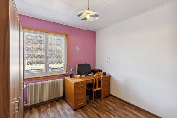 Villa individuelle avec grand studio indépendant et possibilités multiples sur grande parcelle 9