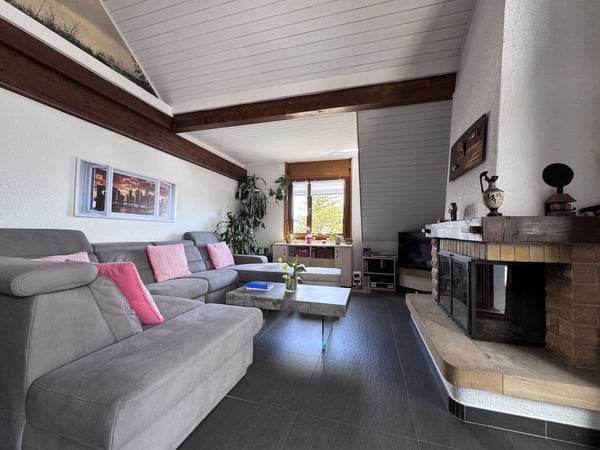 Yverdon - Attique en duplex de 5,5 pièces avec grande terrasse et véranda d'hiver 2