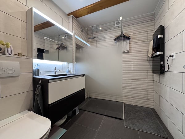 Yverdon - Attique en duplex de 5,5 pièces avec grande terrasse et véranda d'hiver 6