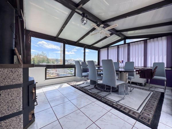 Yverdon - Attique en duplex de 5,5 pièces avec grande terrasse et véranda d'hiver 5