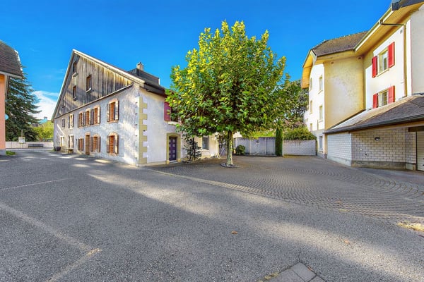 Maison de caractère au coeur du village 2