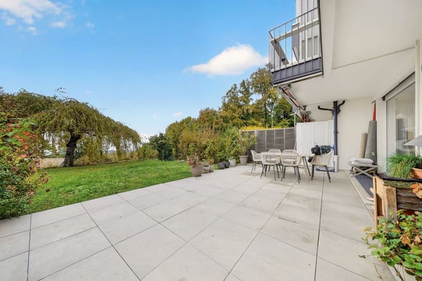 Rare duplex de 5.5 pièces: esprit villa, jardin et vue lac 13