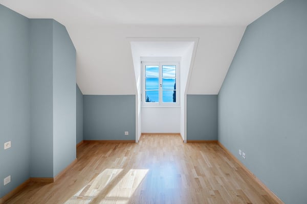 Rare : Un bijou de maison de village rénovée face au lac 10